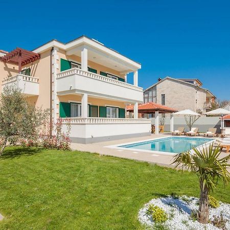 Villa Rosa Ventorum With Private Pool Near Split คาชเตลา ภายนอก รูปภาพ